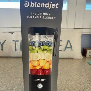 NWT BlendJet Portable Blender